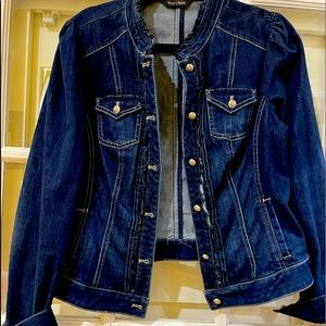 White House Black Market-Large